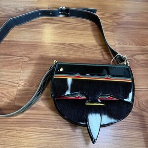 Elegant Black and White Shoulder Bag